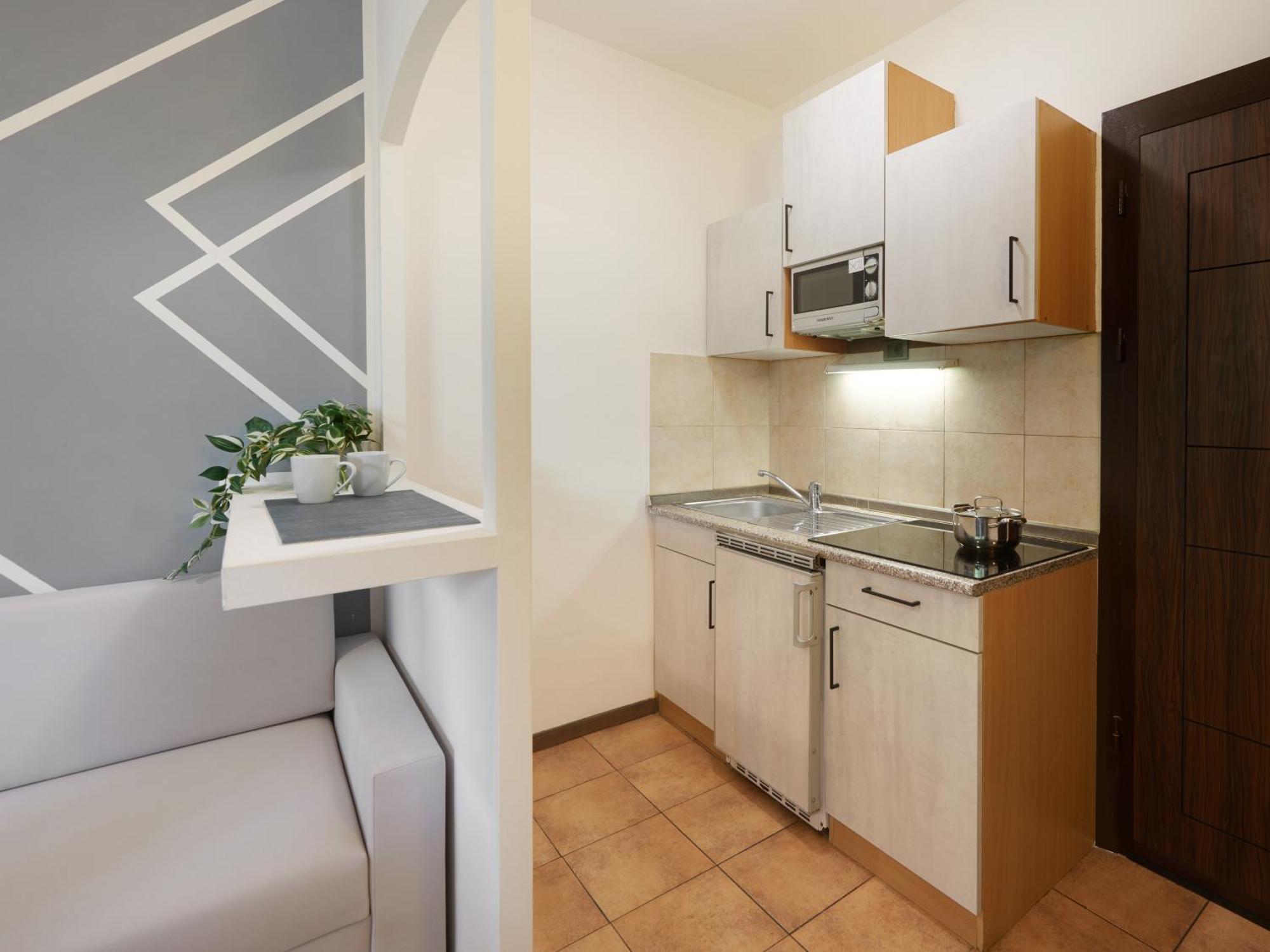 Central Palm Studio With Free Parking Meran Zewnętrze zdjęcie