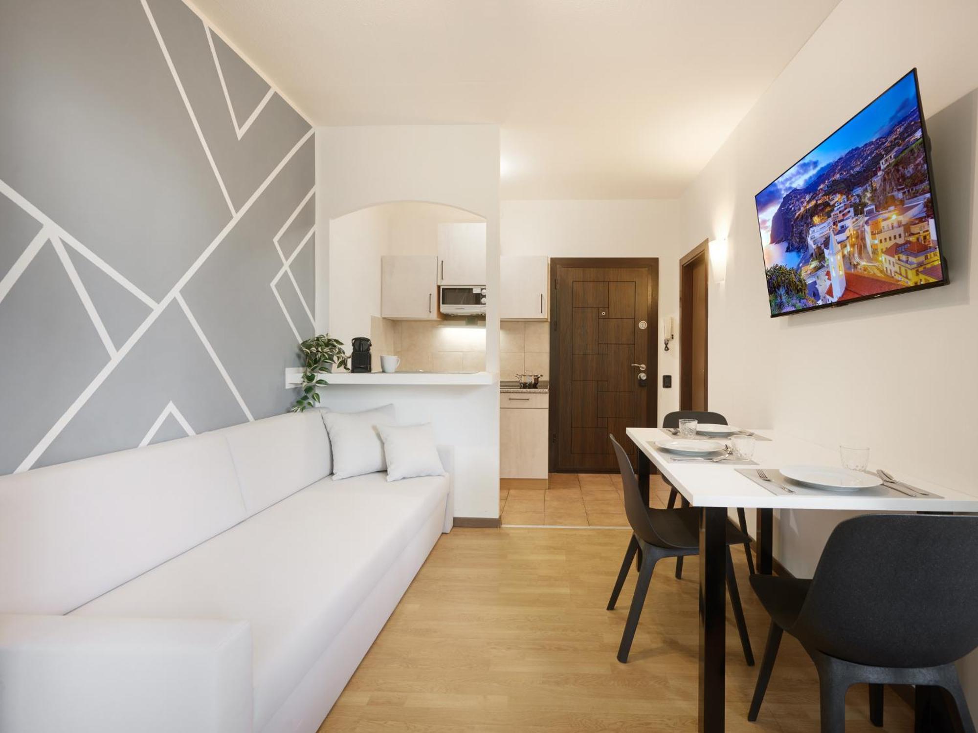 Central Palm Studio With Free Parking Meran Zewnętrze zdjęcie